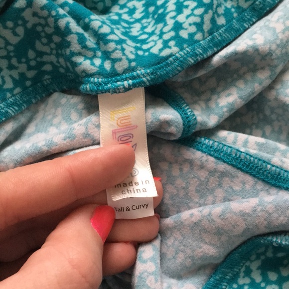 TC LuLaRoe Leggings - Picture 3 of 3